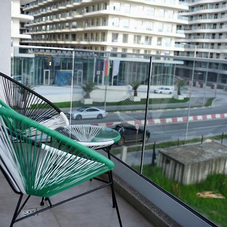 Myosotis Mamaia Studio By The Lake Apartamento Exterior foto
